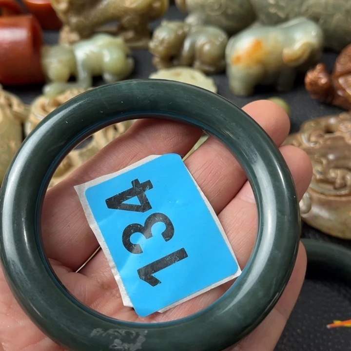 和田玉颈饰未镶嵌生*