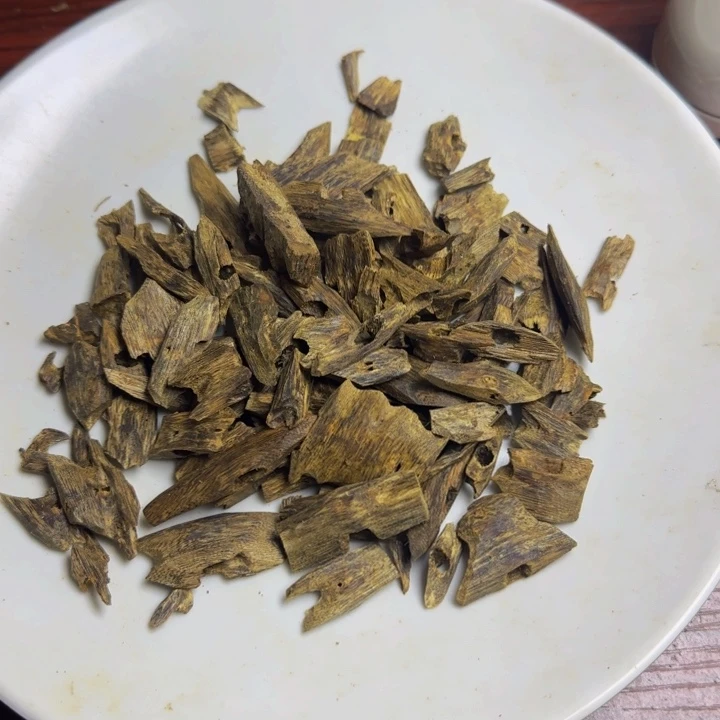 贺***推线香千里香16克，以直播间为准