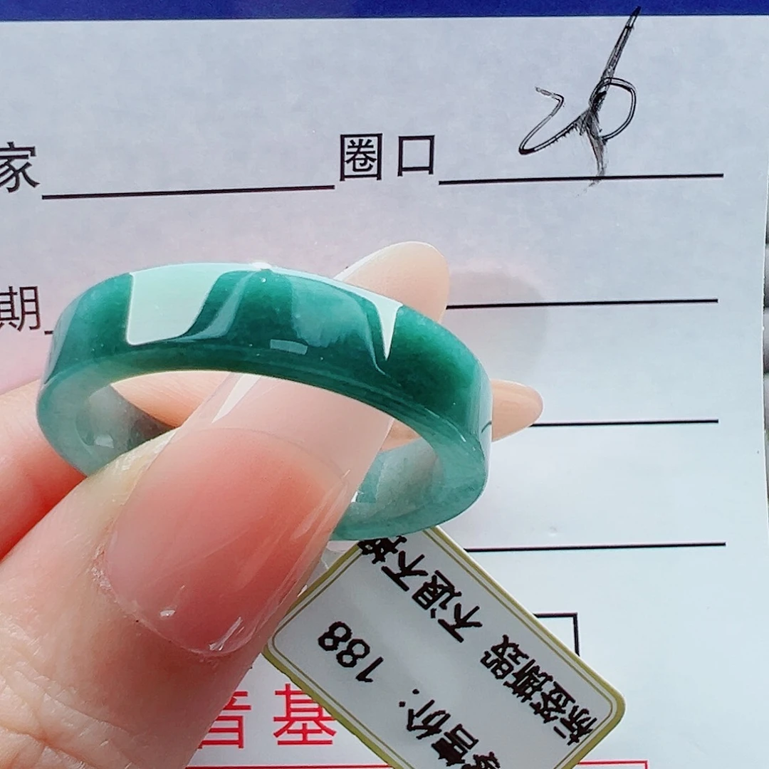 未镶嵌戒指翡翠戒圈