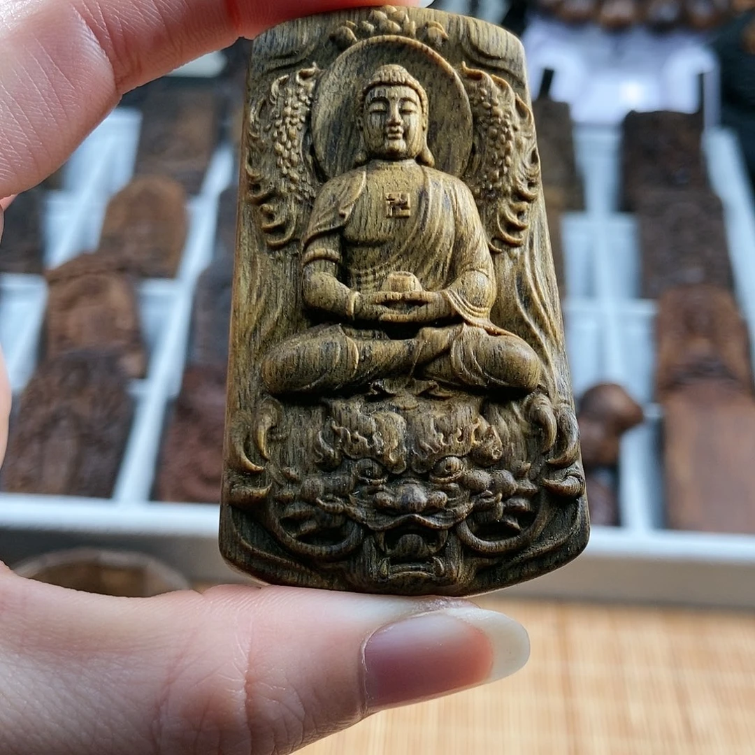 香榧木顺*者越南芽庄绿奇阿弥陀佛