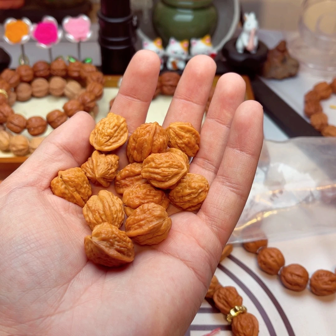 文玩核桃手串蛤蟆头