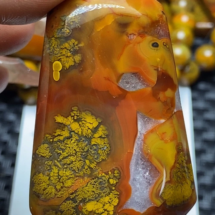 玛瑙/玉髓颈饰未镶嵌
