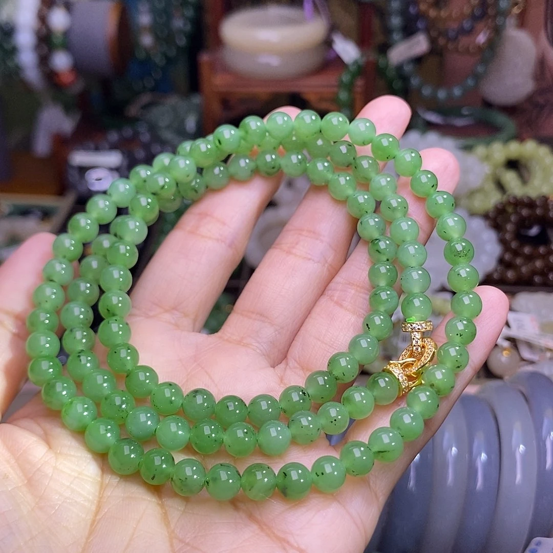 未镶嵌手链和田玉苹果绿猕猴桃碧玉脂膏级