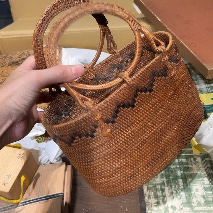 瓷器周边默认瑕疵1