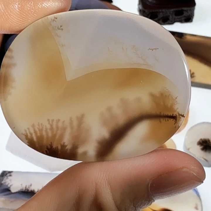 玛瑙/玉髓未镶嵌珠宝半成品