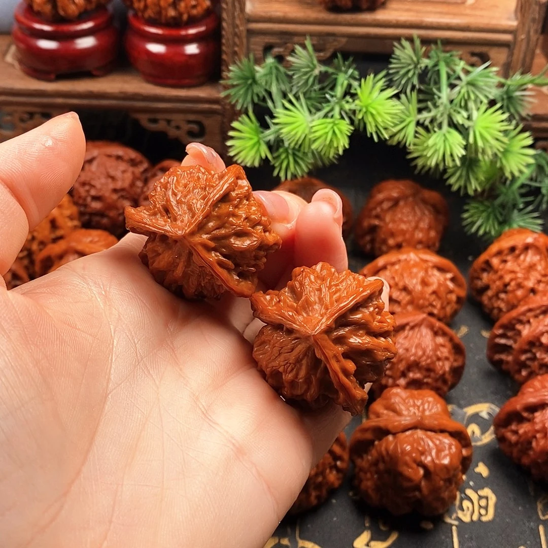 把件文玩核桃三棱