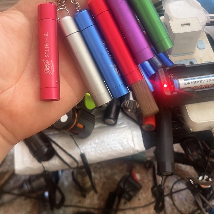 391 手电头灯户外家用微瑕