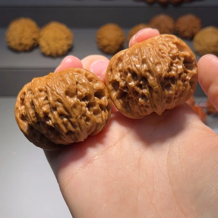 文玩核桃把件磨盘459