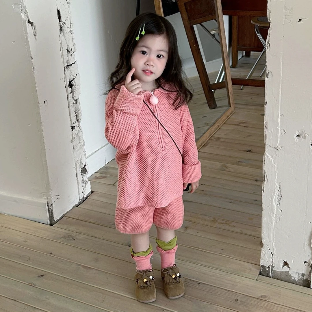 女童针织套装2025春秋新款儿童粉色小香风翻领毛衣宽松短裤两件套