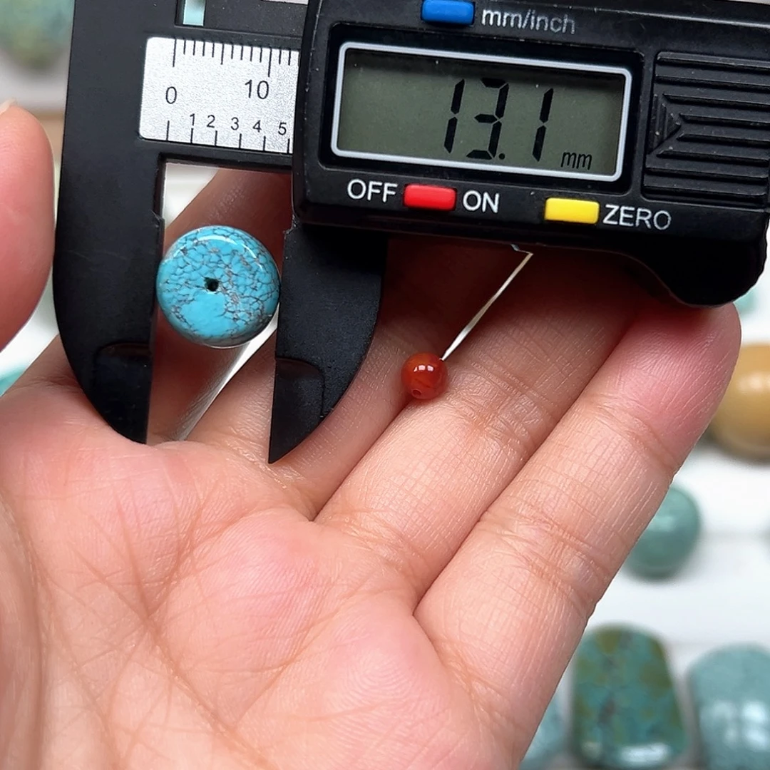 南红玛瑙未镶嵌珠宝奇石