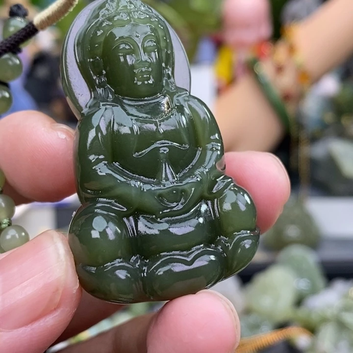 和田玉未镶嵌颈饰