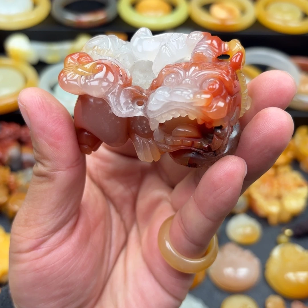 石英质玉（黄龙玉）合金手链