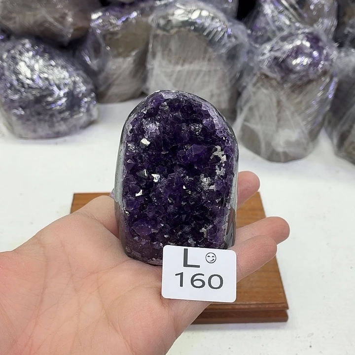 未镶嵌摆件水晶天然紫水晶