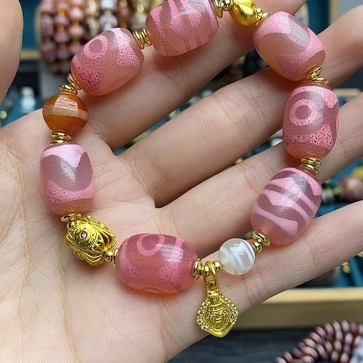 玛瑙/玉髓颈饰合金