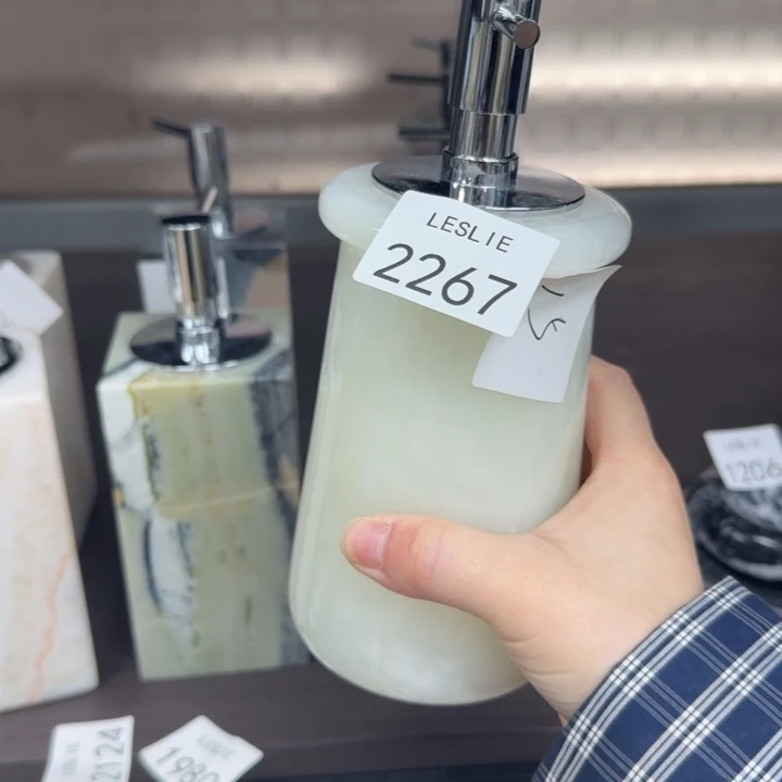 L。   2267。    福利。