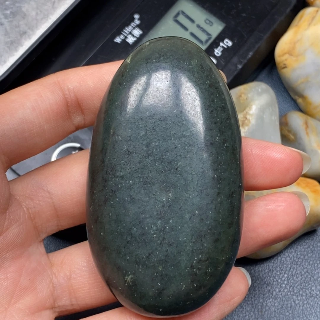 和田玉（糖玉）未镶嵌挂件