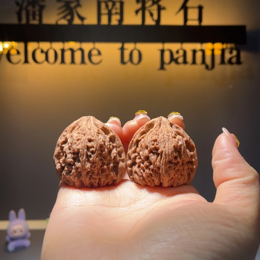 哈***贝吊坠文玩核桃南将