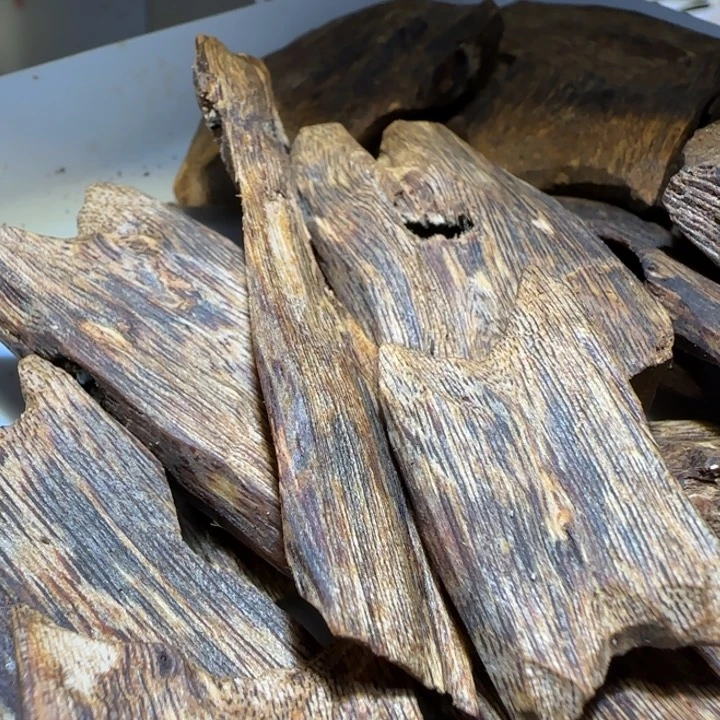 手把件沉香海南老白棋块料100克