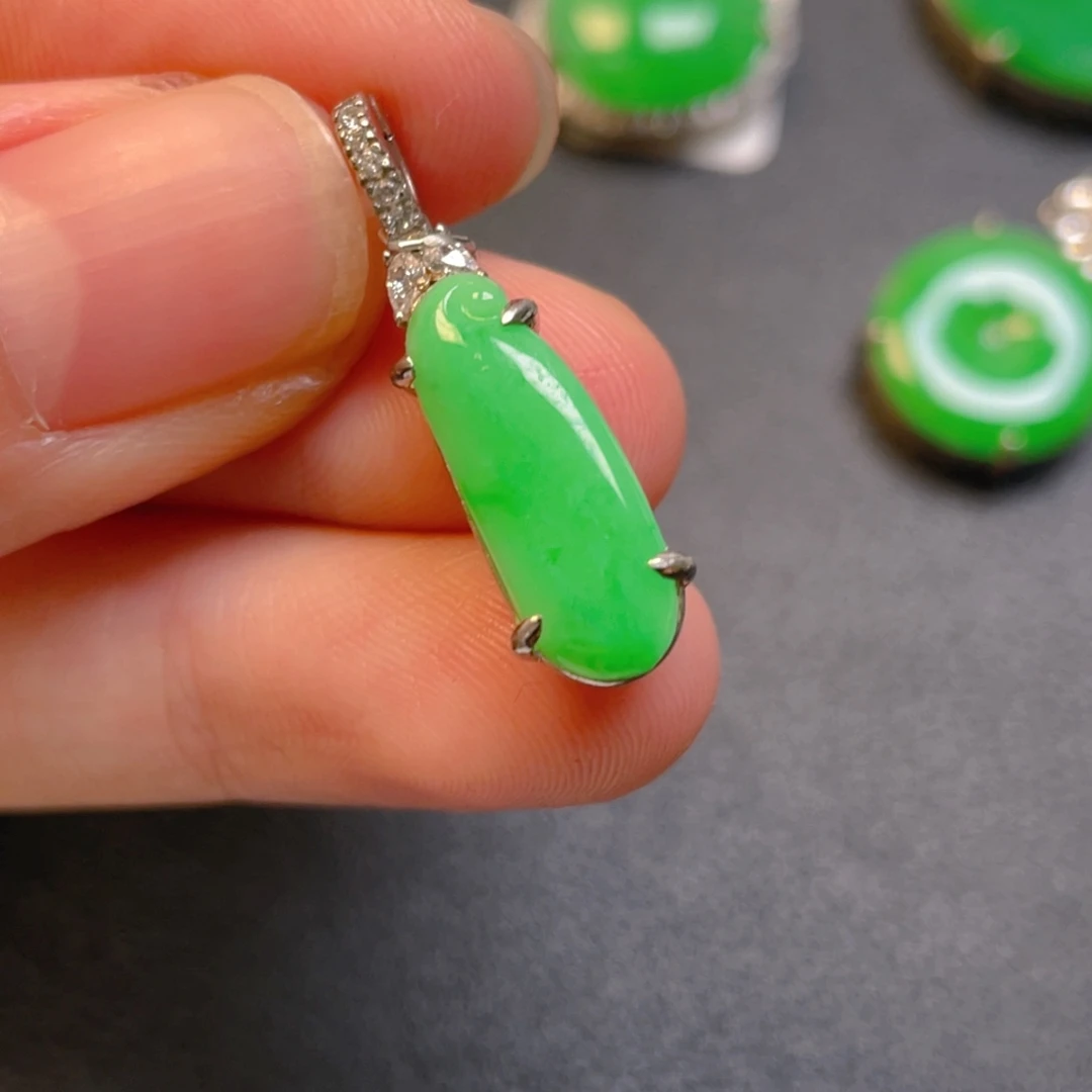 翡翠银S925镶嵌吊坠(不含链)