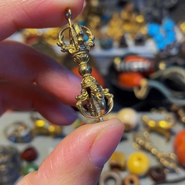 精美金刚杵吊坠铜制