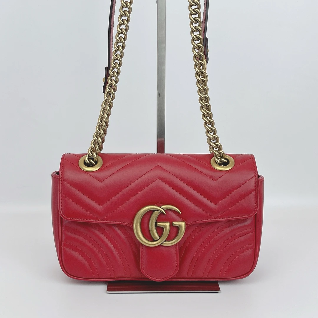 箱包/单肩包 古驰 红色链条斜挎包底长15 B779