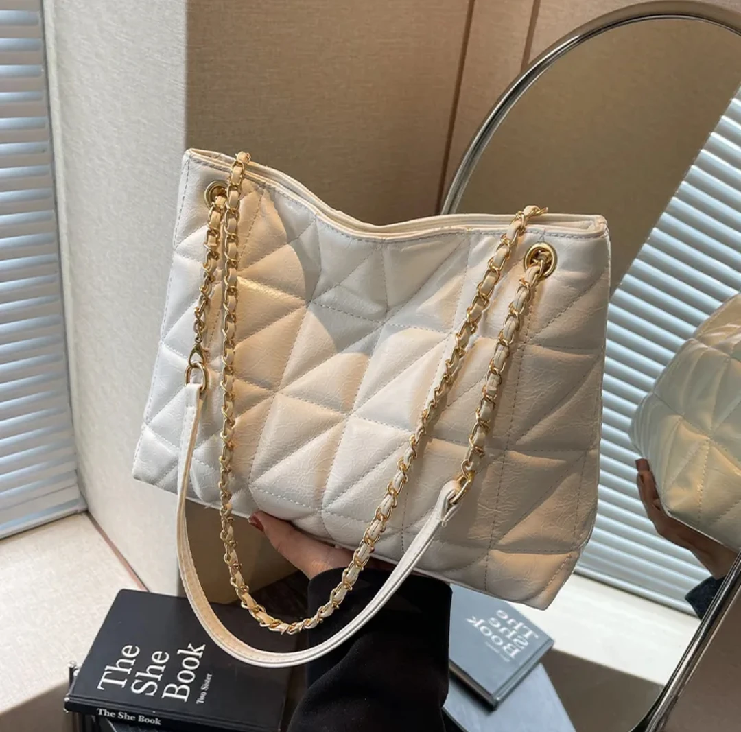 包包好物分享 设计师女包 斜挎包（893男士内内）