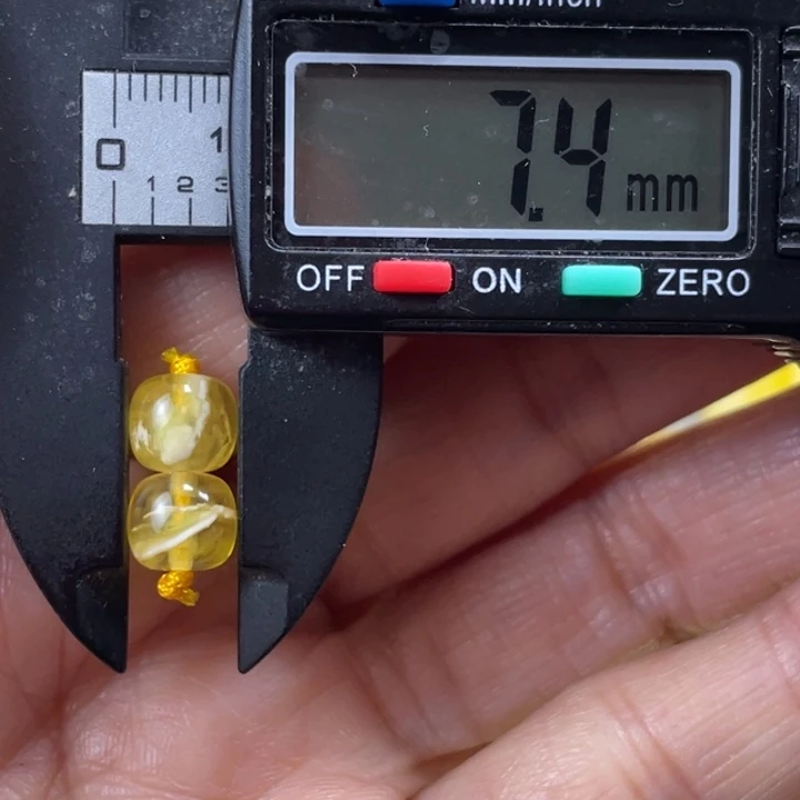 蜜蜡未镶嵌裸石90