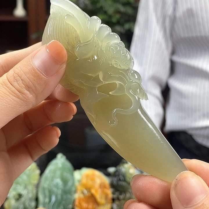 蛇纹石玉合金颈饰