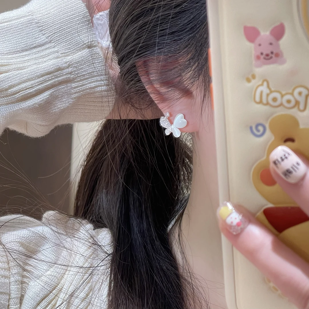 W972蝴蝶质感耳钉高级百搭小众温柔简约精致
