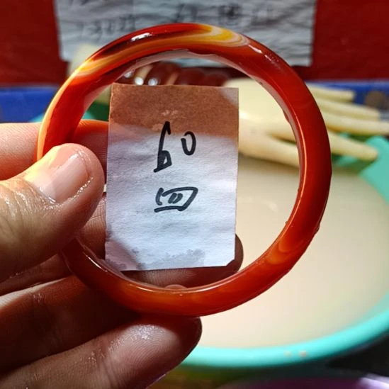 玛瑙/玉髓手镯未镶嵌