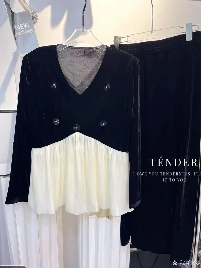 SS25719秋款法式赫本风V领撞色长袖小众显瘦上衣+半身裙两件套女