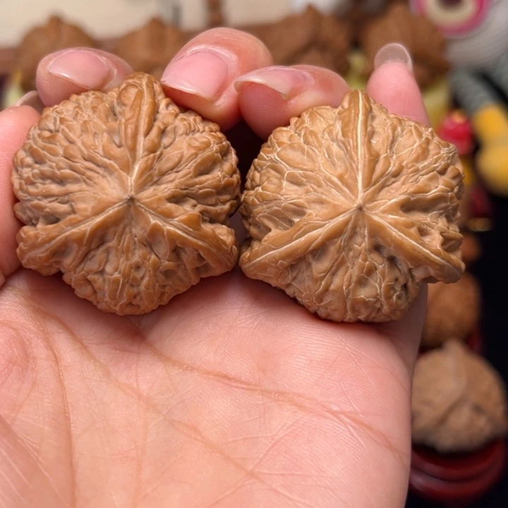 文玩核桃吊坠39.5全品铁锤妹妹正奔