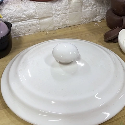 微瑕，不能明火，口径28白盖