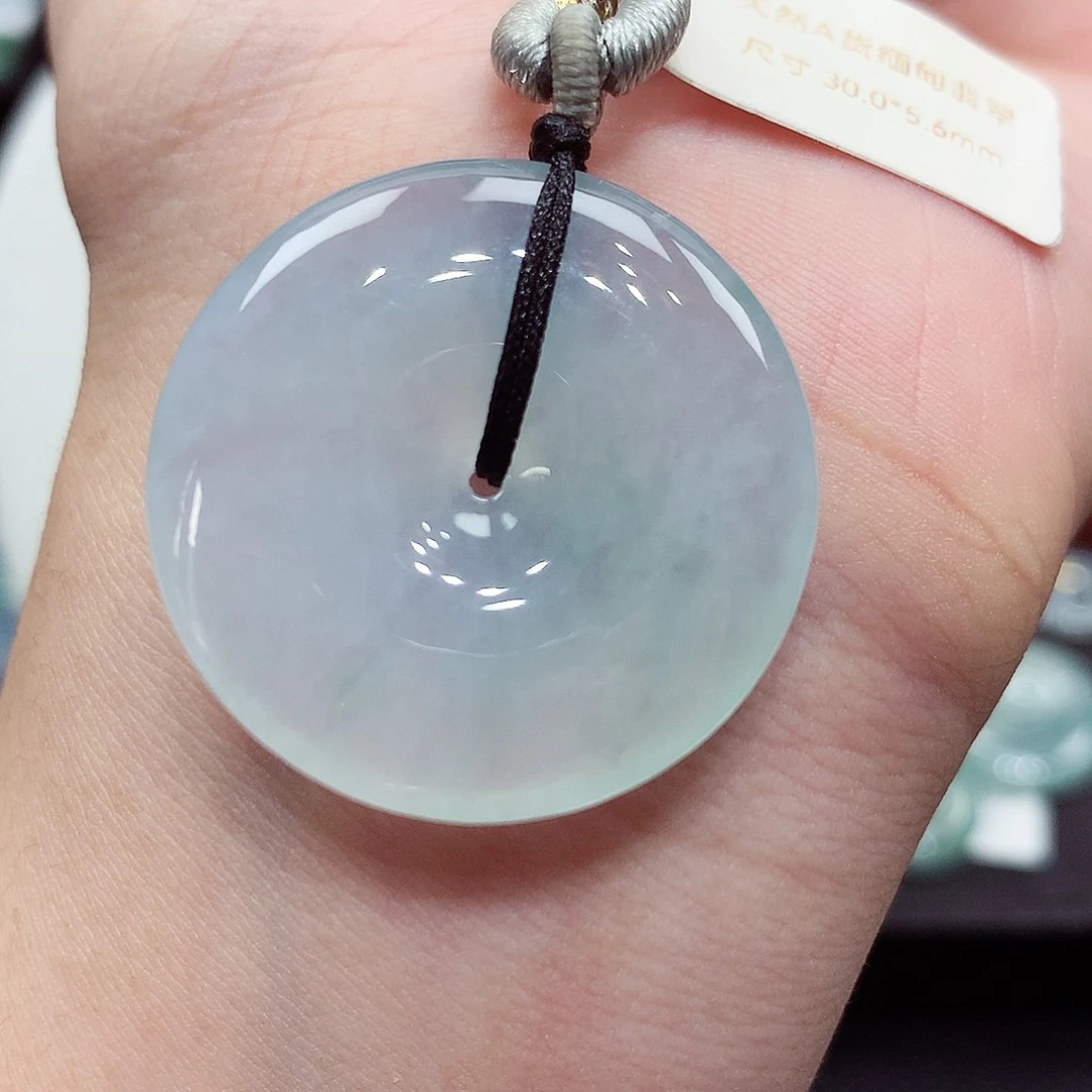 翡翠未镶嵌颈饰编号107，30.0/5.6