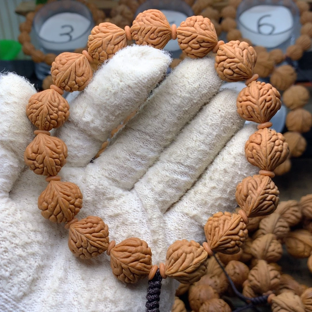 桃核手串无修豹子头