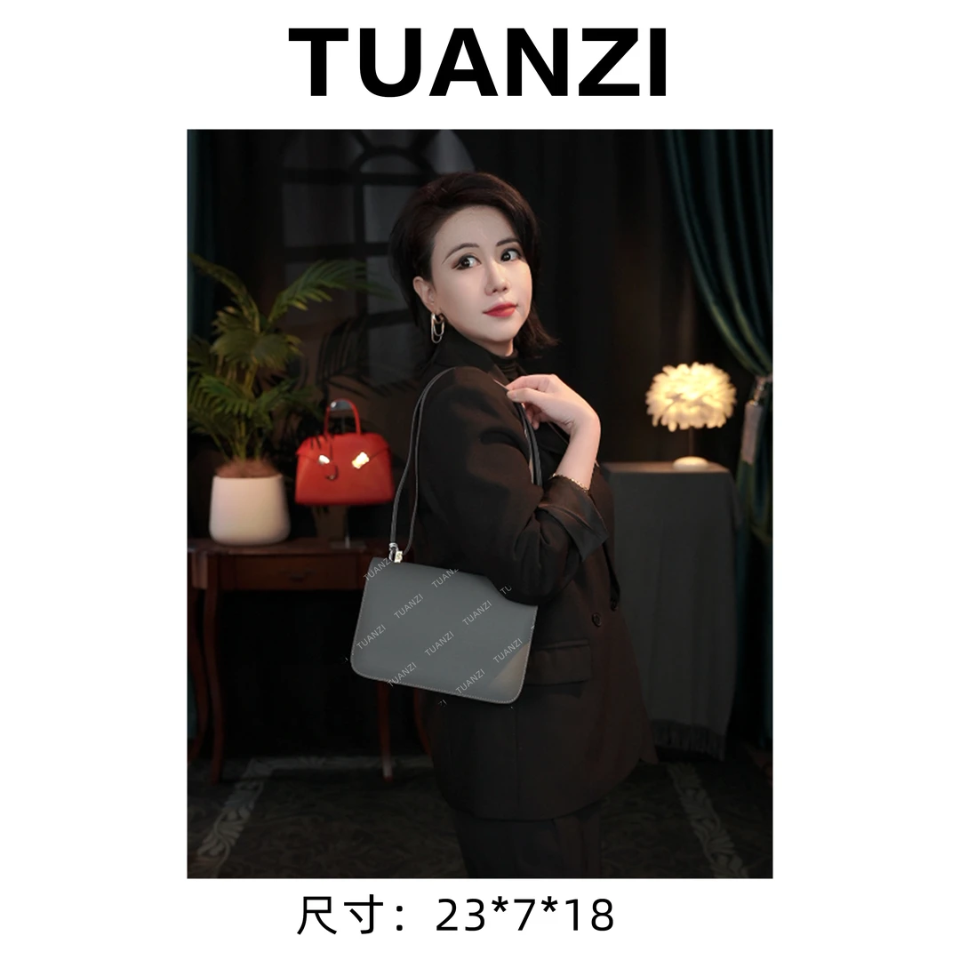 〖高端玩家〗大马康23大号头层EP皮单肩斜挎女包 XKY-6824-积云灰