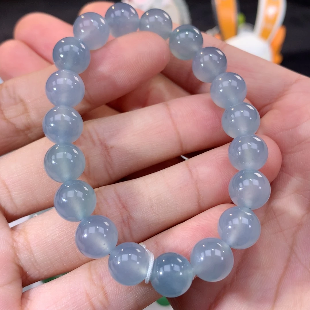 翡翠手链未镶嵌翡翠