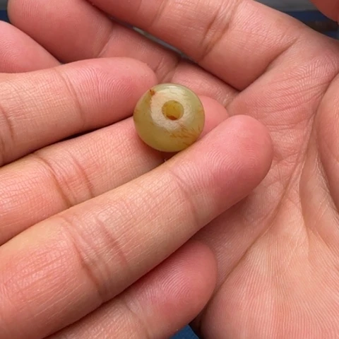 和田玉（糖玉）未镶嵌挂件