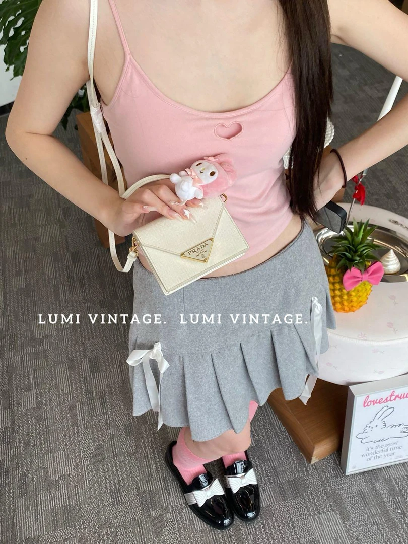 95新 Prada/普拉达 白色十字纹牛皮单肩包18083267