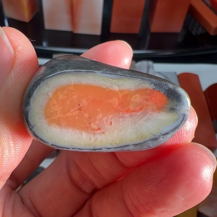 老挝石我们的确是