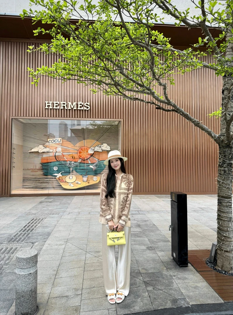 WAN2高定 row风 杏色100%三醋酸 “去妈味” 休闲丝滑显贵杏色长裤