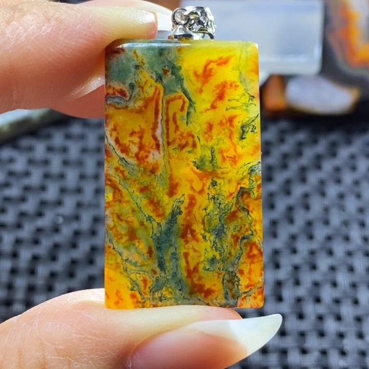 未镶嵌颈饰玛瑙/玉髓夜*人