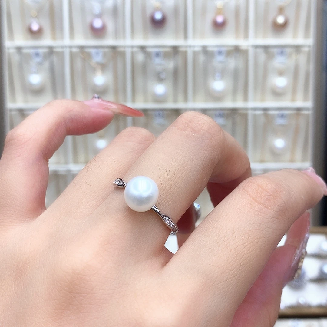 淡水珍珠合金颈饰