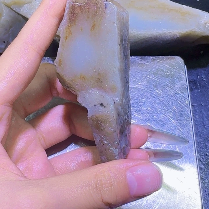 和田玉未镶嵌珠宝半成品