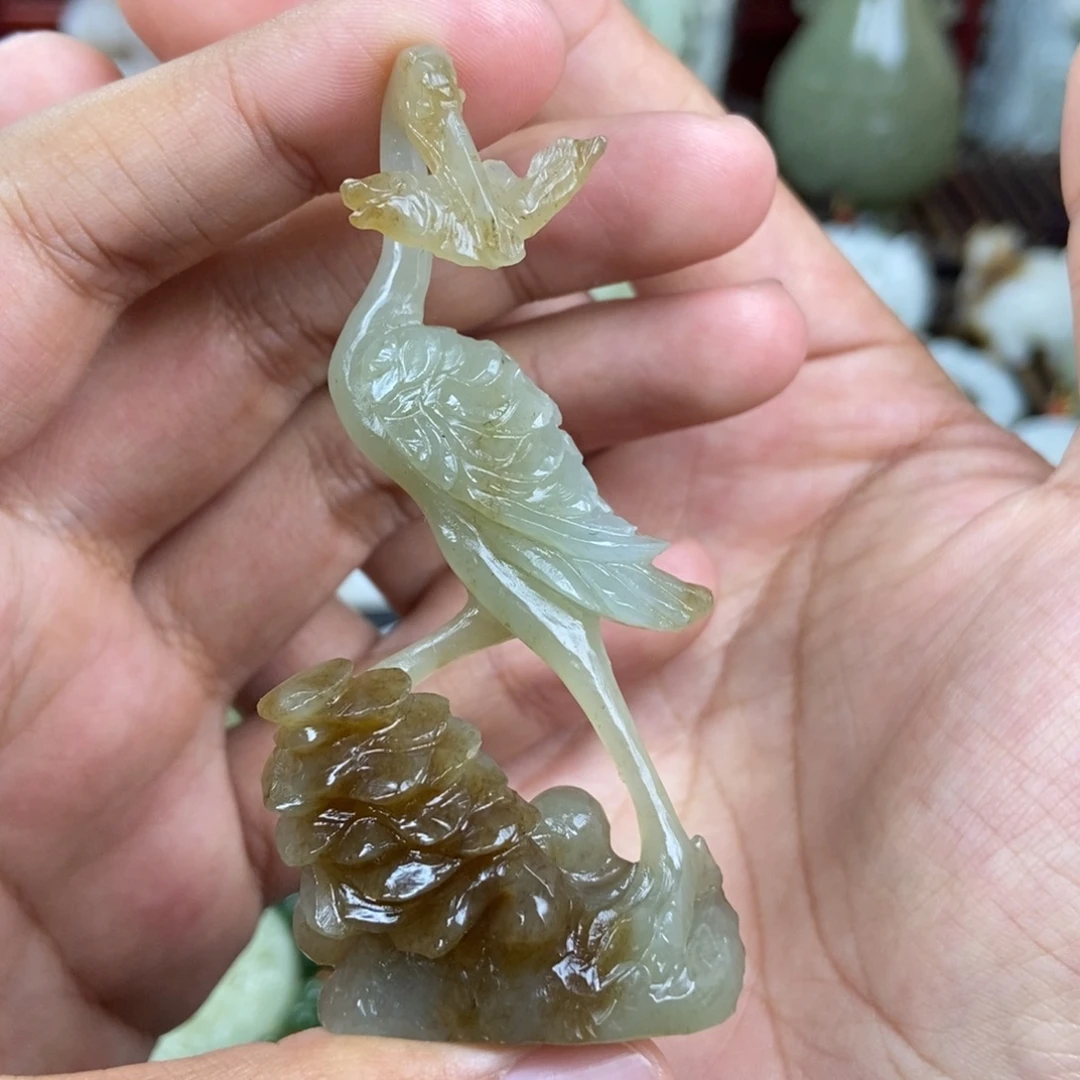 和田玉未镶嵌把件