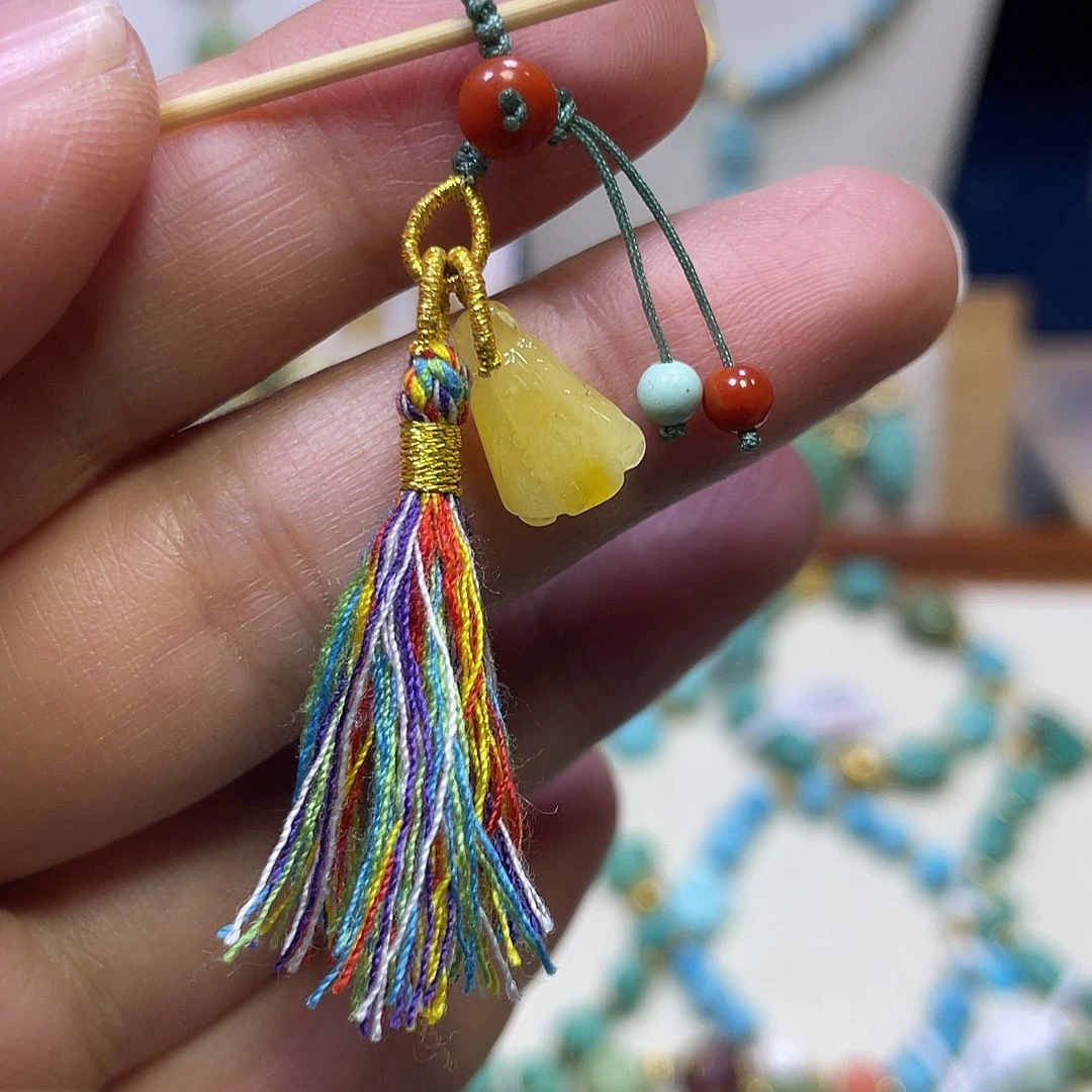 琥珀未镶嵌裸石滴流