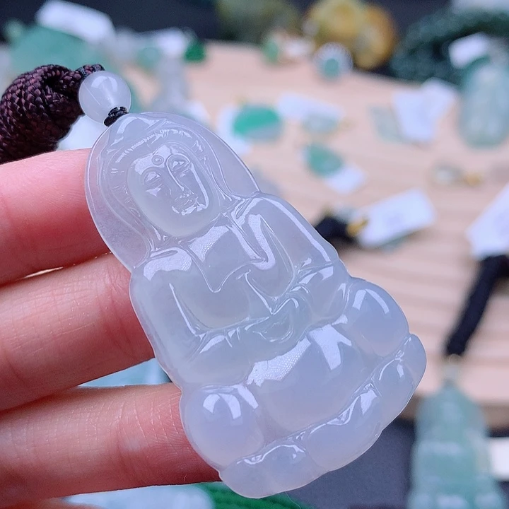 【闪购商品】翡翠颈饰未镶嵌兜***?翡翠