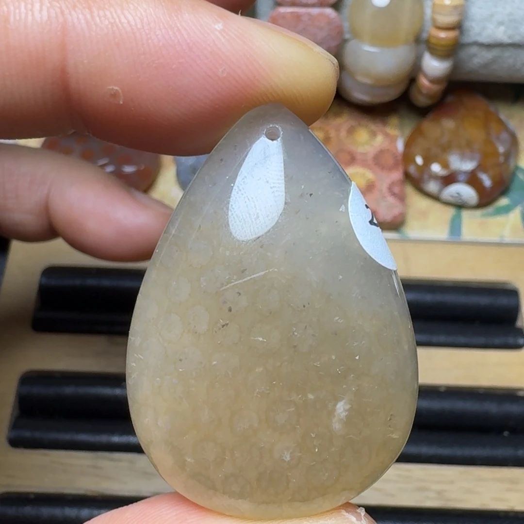 硅化玉冰 透 小花朵未镶嵌