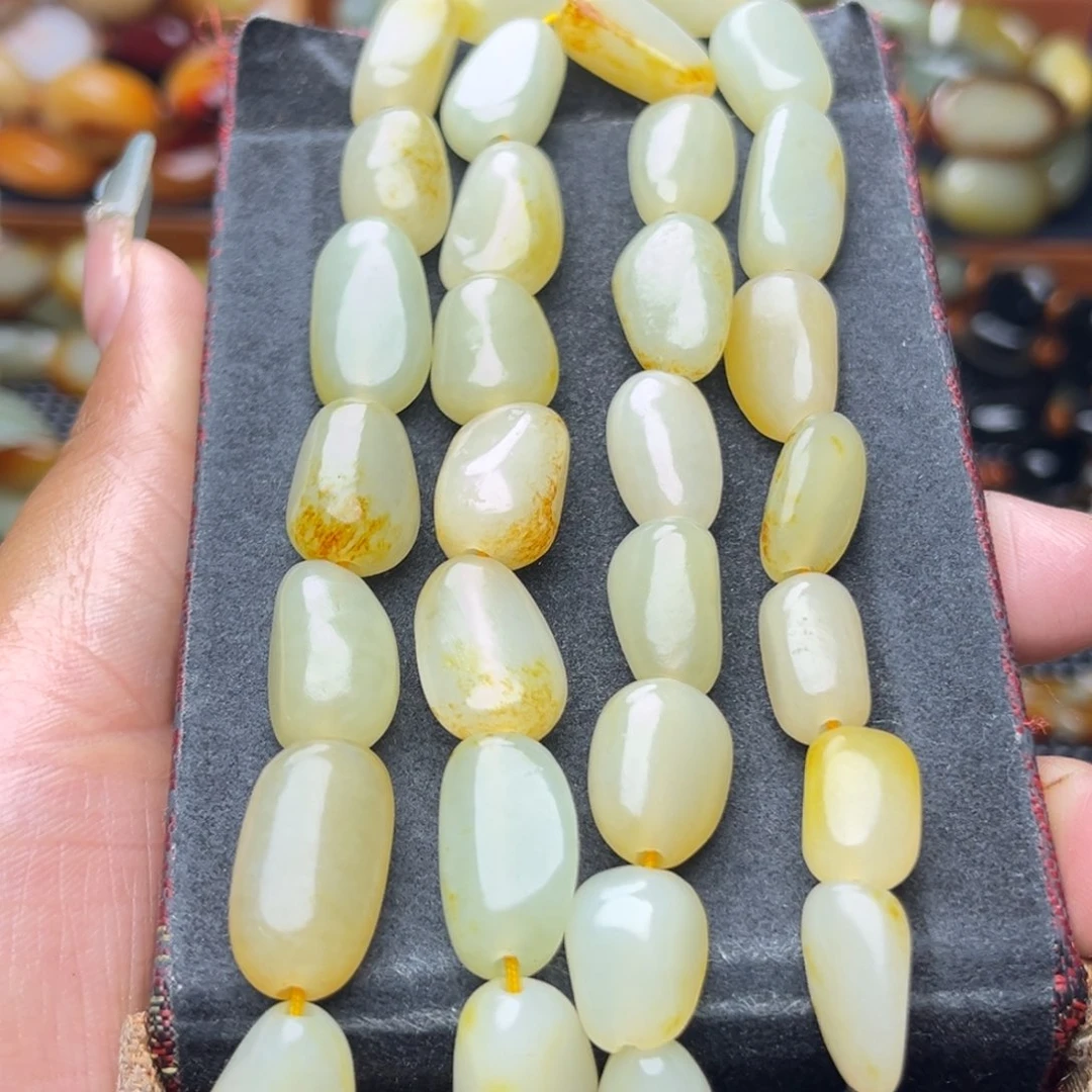 未镶嵌手串和田玉