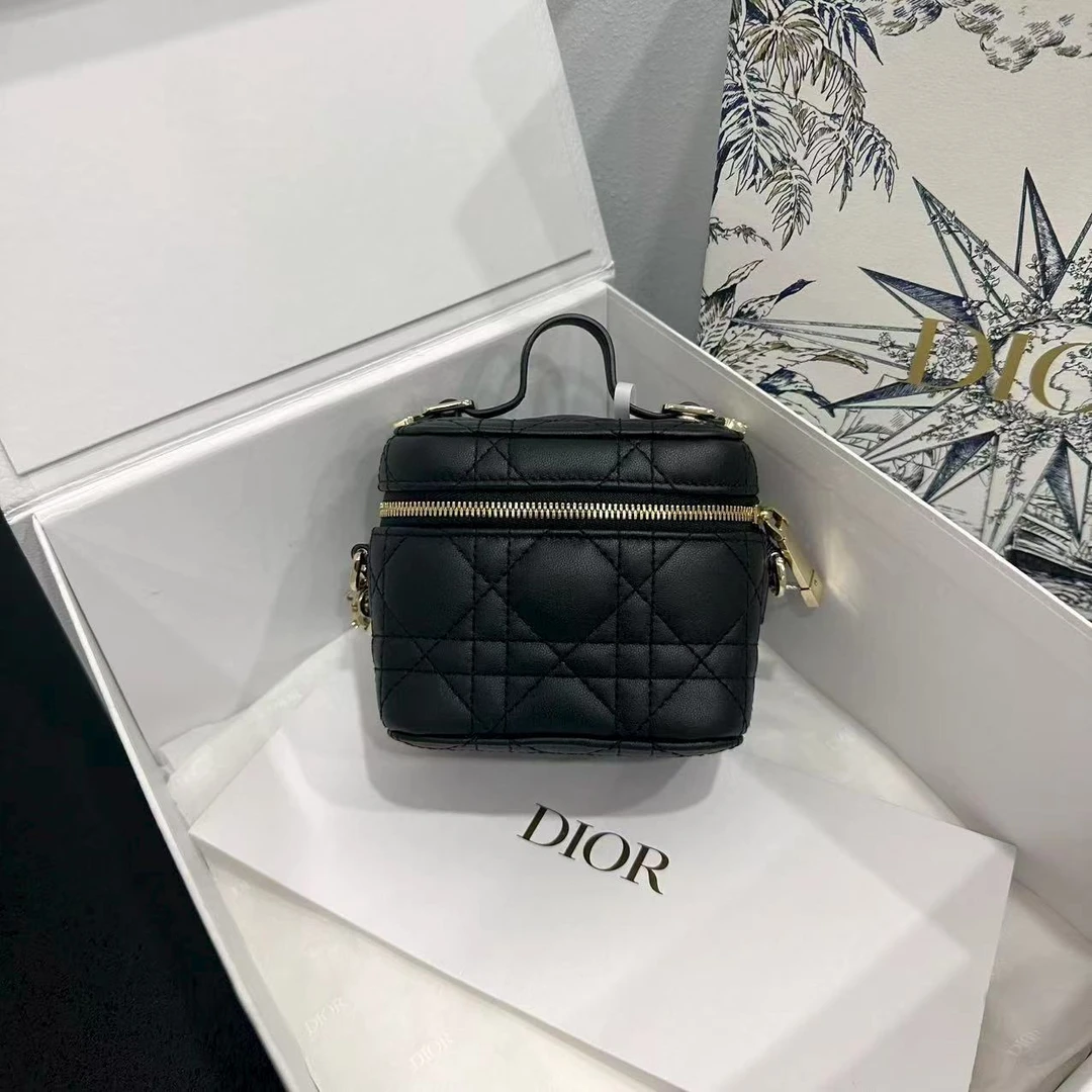 未使用 DIOR/迪奥 壹所/DIOR 化妆包mini 黑金斜挎包闲置
